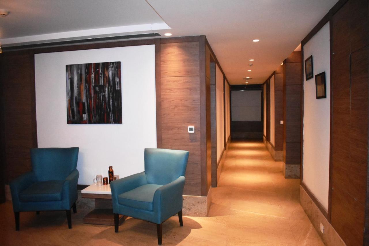 Lemonwood Suites By F9 Hotels - Trivoli Garden Chhatarpur New Delhi Exterior photo