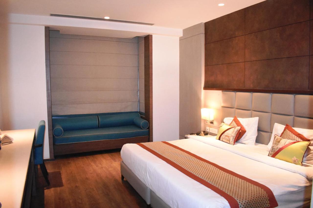 Lemonwood Suites By F9 Hotels - Trivoli Garden Chhatarpur New Delhi Exterior photo